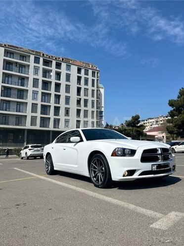 Dodge Charger-5