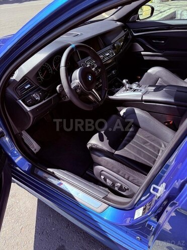 BMW M5 2013, 100,000 km - 4.4 l - Bakı