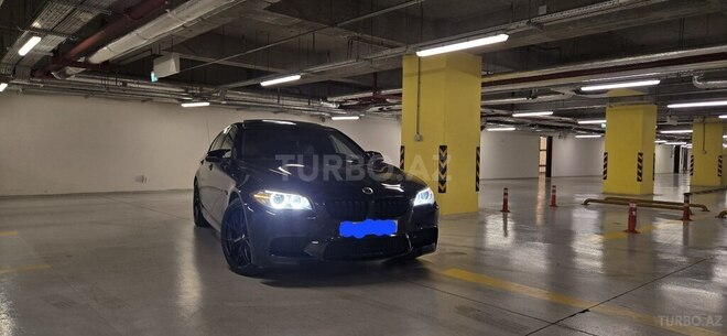 BMW 528 2015, 275,000 km - 2.0 l - Gəncə