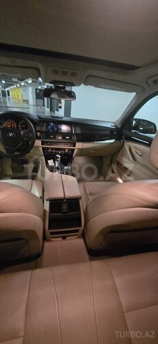 BMW 528 2015, 275,000 km - 2.0 l - Gəncə