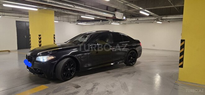 BMW 528 2015, 275,000 km - 2.0 l - Gəncə