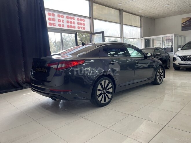Kia Optima-10