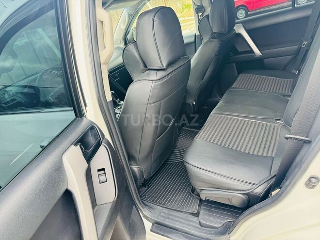 Toyota Land Cruiser Prado 2014, 161,600 km - 2.7 l - Bakı