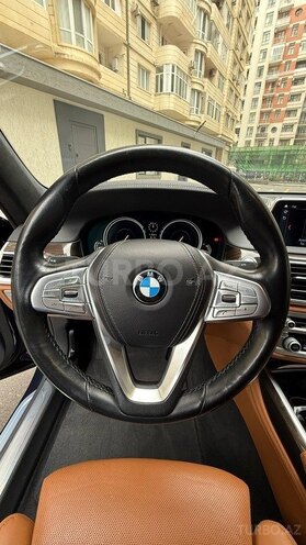 BMW 740 2017, 84,000 km - 3.0 l - Bakı