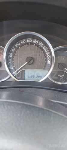 Toyota Corolla 2014, 200,000 km - 1.6 l - Bakı