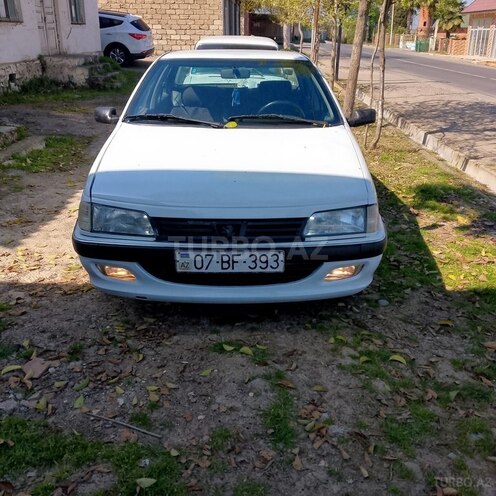 Peugeot 405 1997, 348,000 km - 1.8 l - Astara