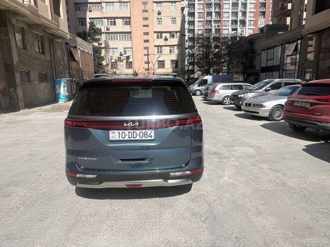 Kia Carnival-9