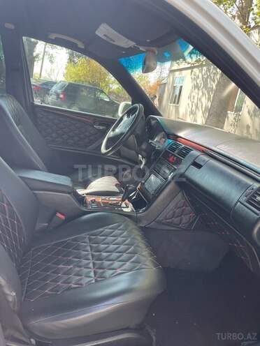 Mercedes E 240 1999, 300,000 km - 2.4 л - Göyçay