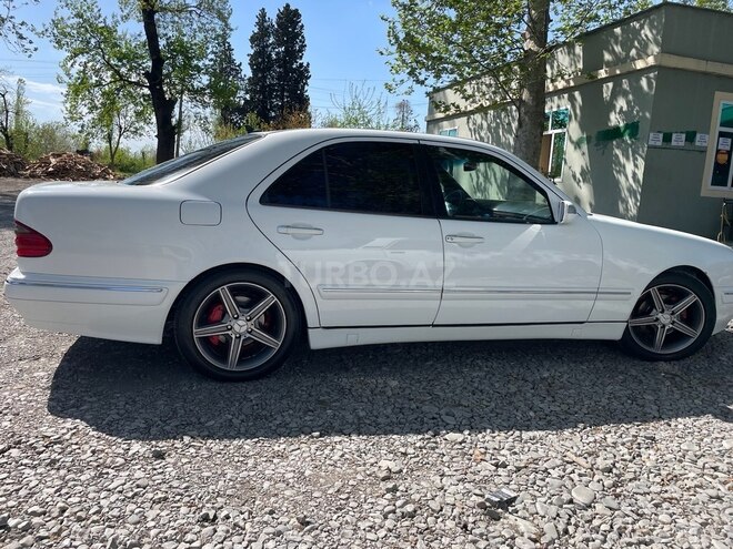 Mercedes E 240 1999, 300,000 km - 2.4 л - Göyçay