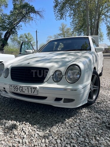 Mercedes E 240 1999, 300,000 km - 2.4 л - Göyçay