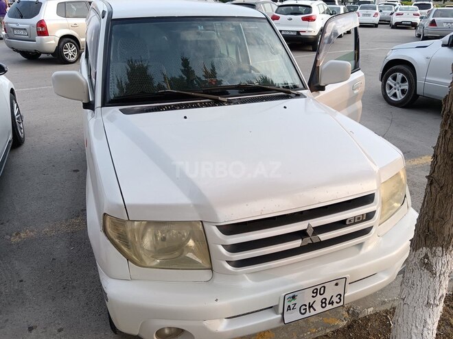 Mitsubishi Pajero io 2001, 356,000 km - 2.0 л - Sumqayıt
