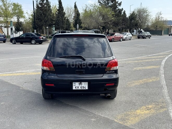 Mitsubishi Airtrek 2001, 395,000 km - 2.0 l - Sumqayıt