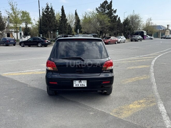 Mitsubishi Airtrek 2001, 395,000 km - 2.0 l - Sumqayıt