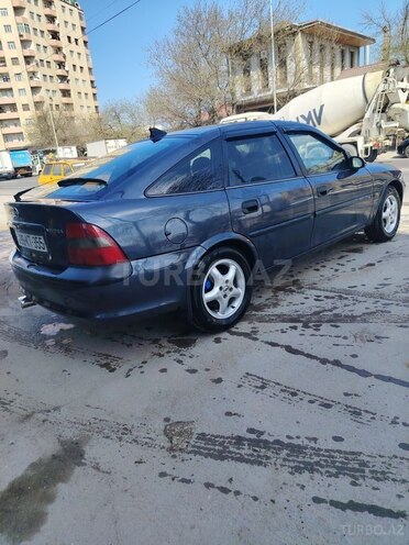 Opel Vectra 1997, 212,568 km - 1.8 l - Bakı