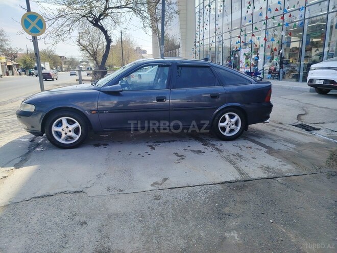 Opel Vectra 1997, 212,568 km - 1.8 l - Bakı
