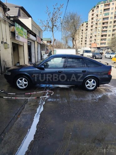 Opel Vectra 1997, 212,568 km - 1.8 l - Bakı