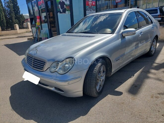 Mercedes C 180 2002, 286,000 km - 1.8 l - Bakı