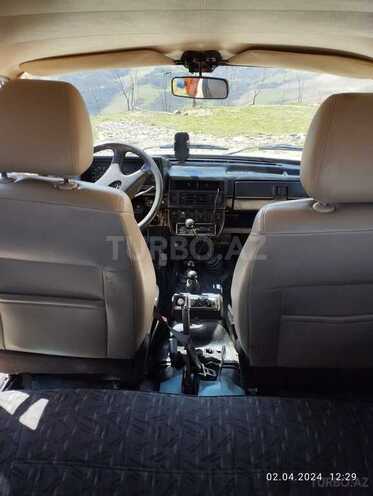 LADA (VAZ) Niva 1997, 175,000 km - 1.6 l - Yardımlı