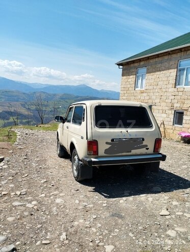 LADA (VAZ) Niva 1997, 175,000 km - 1.6 l - Yardımlı