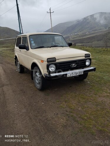 LADA (VAZ) Niva 1997, 175,000 km - 1.6 l - Yardımlı
