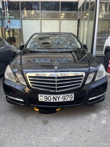 Mercedes E 200 2012, 270,000 km - 1.8 l - Bakı