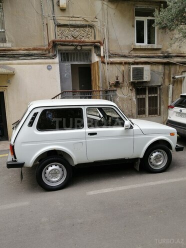 LADA (VAZ) Niva 2010, 250,000 km - 1.7 л - Bakı