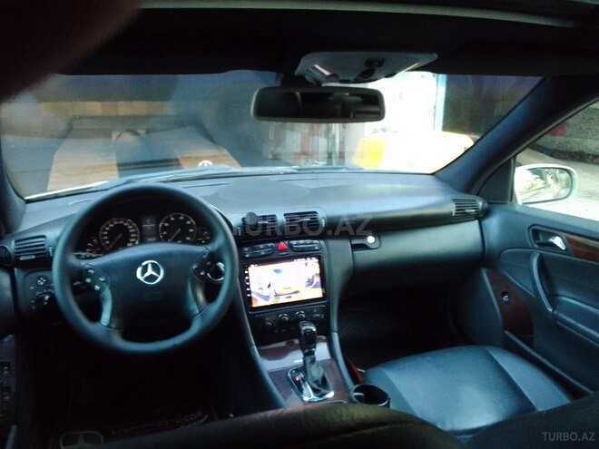 Mercedes  2004, 239,456 km - 2.4 л - Bakı