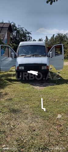 GAZ 2705 1997, 150,000 km - 2.4 l - Quba