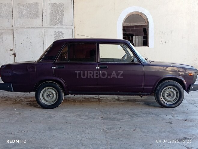 LADA (VAZ) 2107 2009, 70,000 km - 1.6 л - Sabirabad