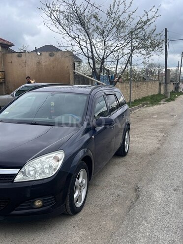Opel Astra 2007, 22,700 km - 1.3 л - Quba