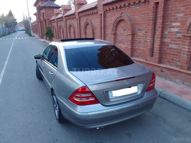Mercedes  2004, 239,456 km - 2.4 л - Bakı