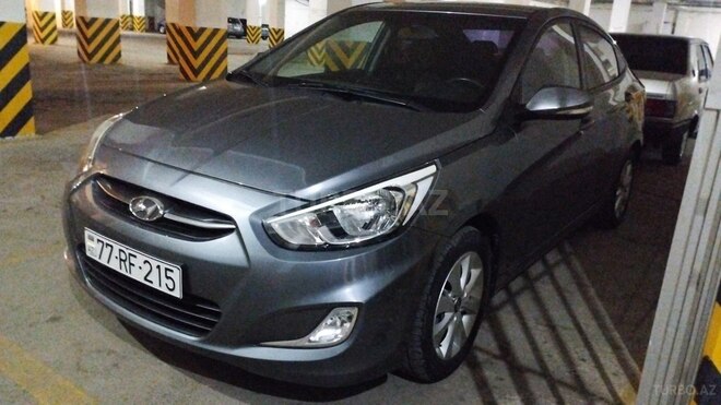 Hyundai Accent 2015, 142,600 km - 1.4 л - Bakı