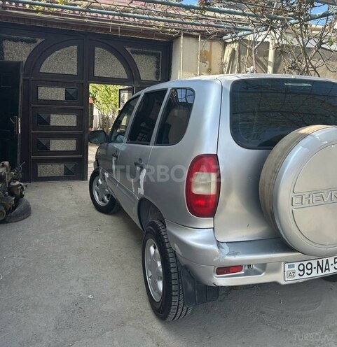 Chevrolet Niva 2006, 200,000 km - 1.7 л - Bakı