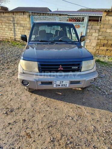 Mitsubishi Pajero io 1999, 180,000 km - 2.0 l - Neftçala