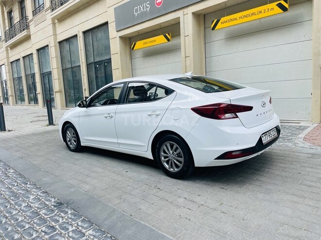 Hyundai Avante 2019, 97,523 km - 1.6 л - Bakı