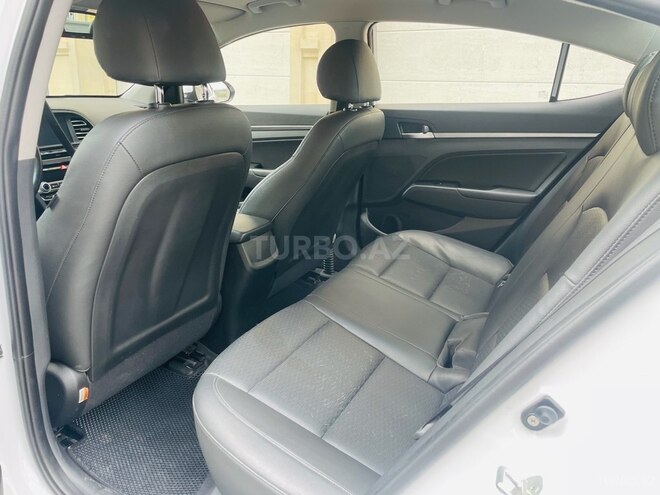 Hyundai Avante 2019, 97,523 km - 1.6 л - Bakı