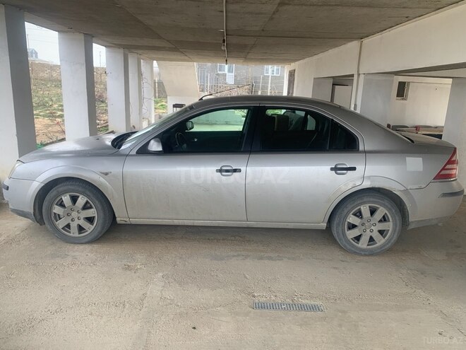 Ford Mondeo 2005, 287,000 km - 2.0 l - Bakı