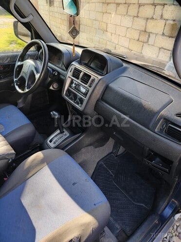 Mitsubishi Pajero io 1999, 180,000 km - 2.0 l - Neftçala