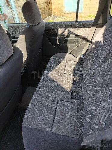 Mitsubishi Pajero io 1999, 180,000 km - 2.0 l - Neftçala