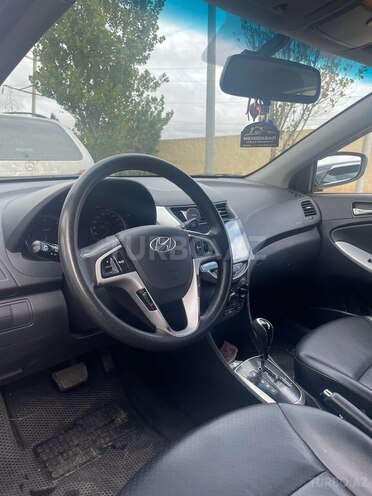 Hyundai Accent 2013, 237,000 km - 1.6 l - Bakı