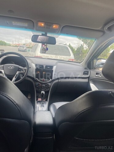 Hyundai Accent 2013, 237,000 km - 1.6 l - Bakı