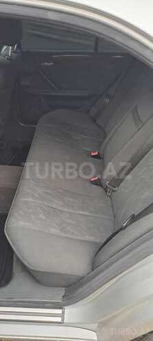 Mercedes E 270 2001, 326,000 km - 2.7 l - Bakı