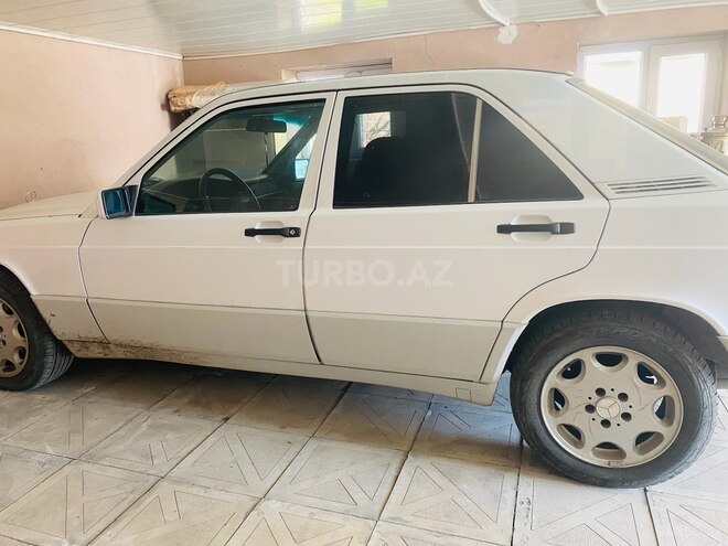 Mercedes 190 1992, 950,000 km - 2.0 л - Balakən