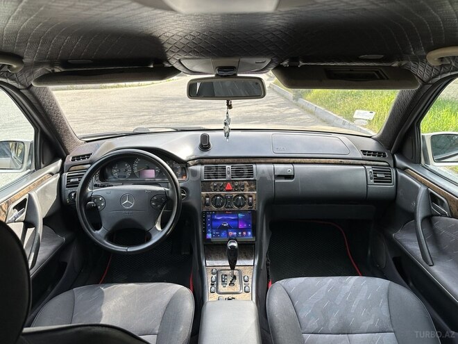 Mercedes E 220 d 2000, 480,000 km - 2.2 л - Bakı