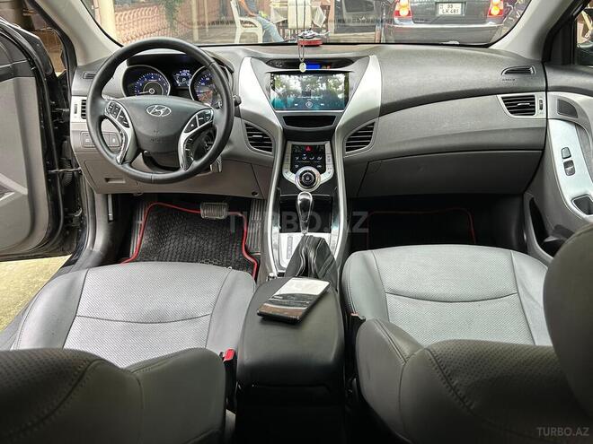 Hyundai Elantra 2011, 215,000 km - 1.8 л - Bakı