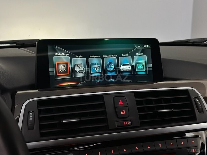 BMW 330-23