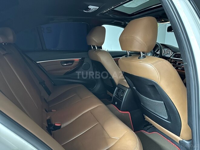 BMW 330-19