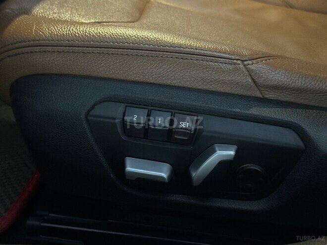 BMW 330-26