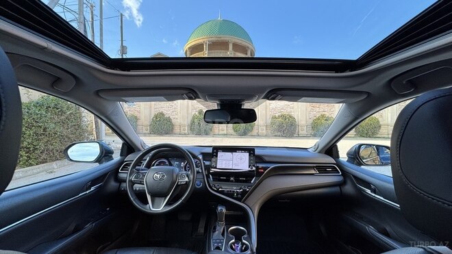 Toyota Camry-9
