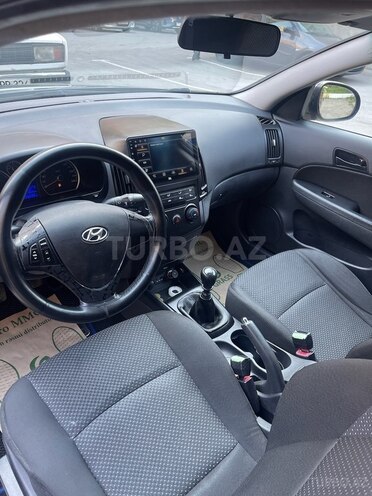 Hyundai i30 2009, 227,000 km - 1.6 l - Bakı